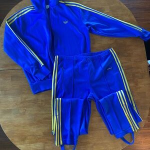 VINTAGE ADIDIAS TRACK SUIT